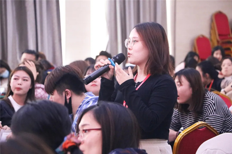 希望美术教育新学期教师教学能力提升培训会成功举办！