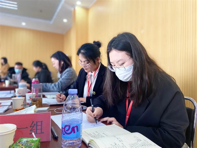 希望美术教育新学期教师教学能力提升培训会成功举办！