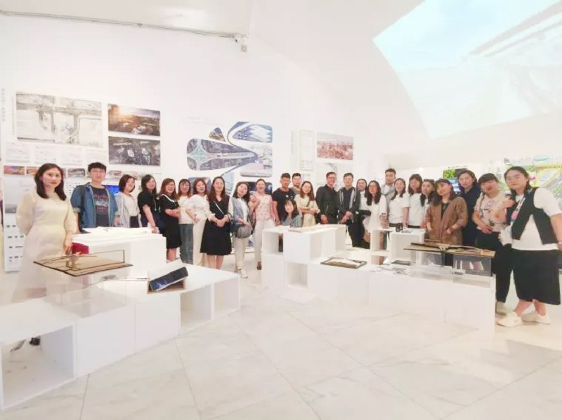美术作品展