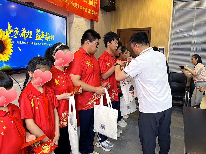 EC249075-4630-4A6B-9716-EAF9F4EB0A64-80818-0000076EFC1087F1.jpg