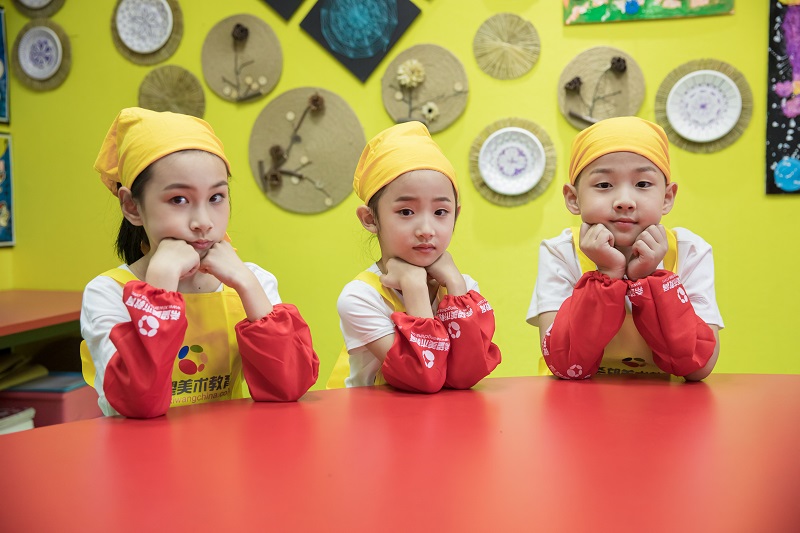 孩子在家和在学校画画，为什么差距那么大？